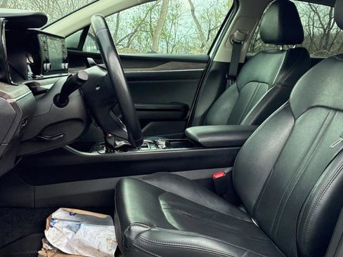 Used 2023 Kia K5 EX image 3