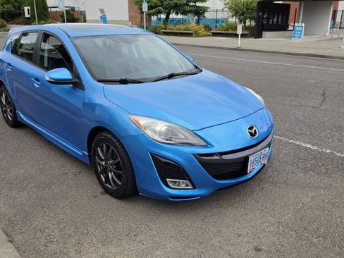 Used 2010 MAZDA MAZDA3 s Grand Touring FWD image 3
