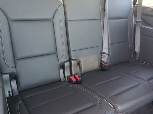 Used 2021 Chevrolet Tahoe Premier w/ Premium Package image 20