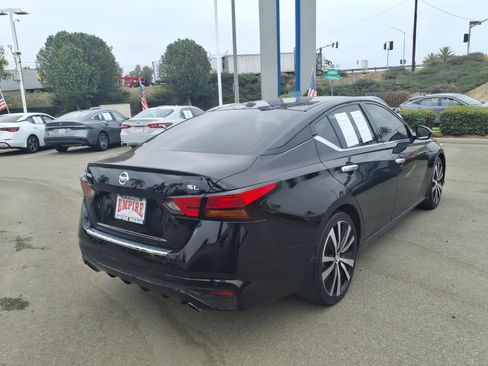 Certified 2022 Nissan Altima 2.5 SL FWD image 8