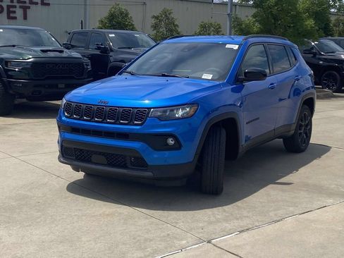 New 2026 Jeep Compass Latitude AWD/4WD image 34