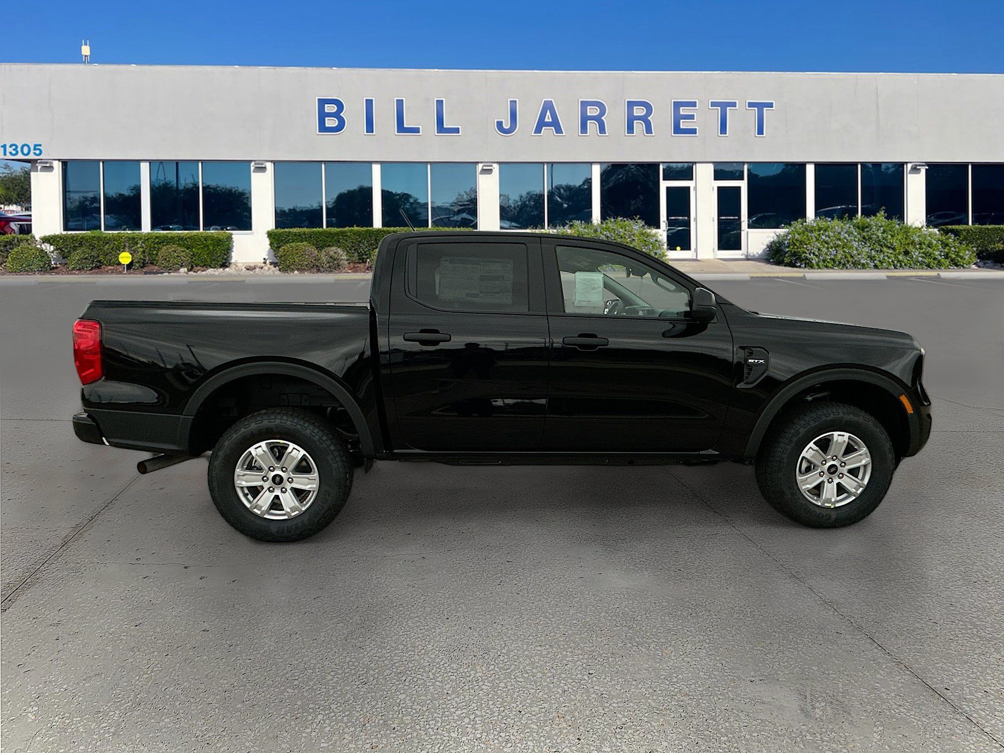 Certified 2025 Ford Ranger XL RWD image 3