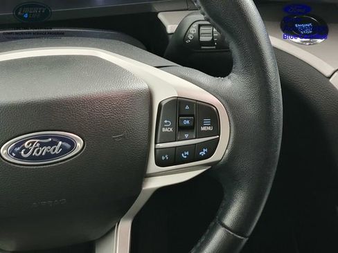 Certified 2023 Ford Explorer XLT image 29