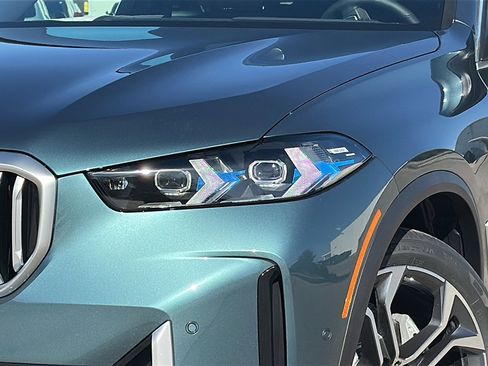 New 2026 BMW X5 xDrive40i w/ Climate Comfort Package image 4