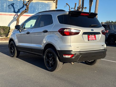 Used 2022 Ford EcoSport SES image 9