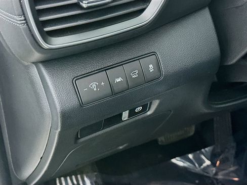 Used 2023 Hyundai Santa Fe SEL image 15