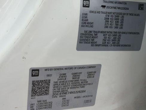 Certified 2022 Chevrolet Silverado 2500 LT w/ Snow Plow Prep/Camper Package image 32