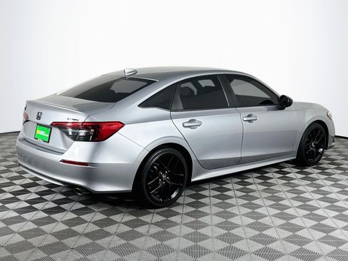Used 2023 Honda Civic Sport image 8
