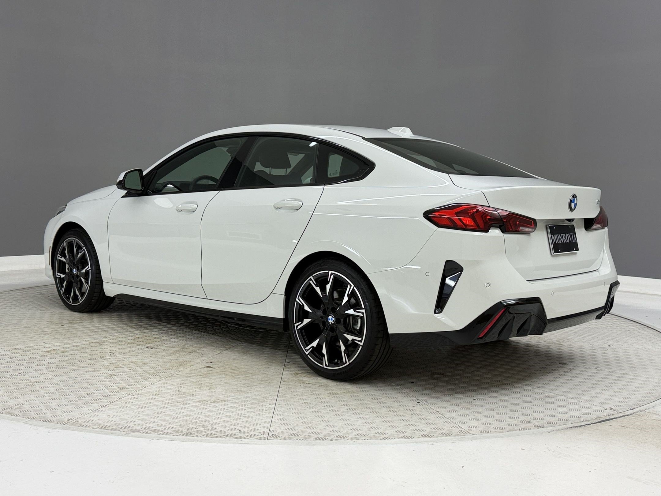 Used 2026 BMW 228i w/ Technology Package FWD image 3