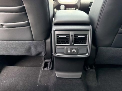 New 2026 Subaru Forester Premium AWD/4WD image 19
