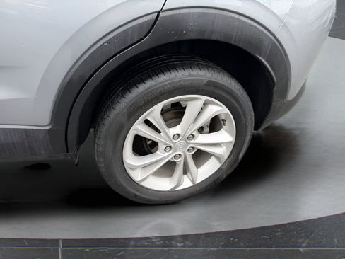 Used 2023 Buick Encore GX Preferred w/ Cold Weather Comfort Package image 10