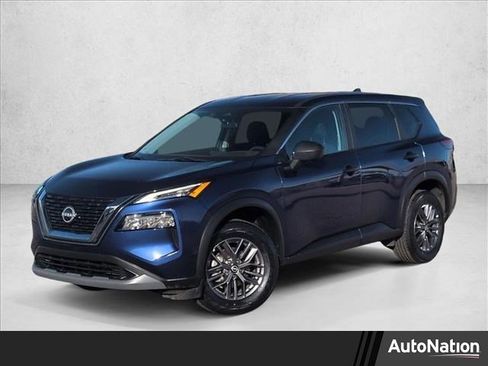 Used 2023 Nissan Rogue S image 1