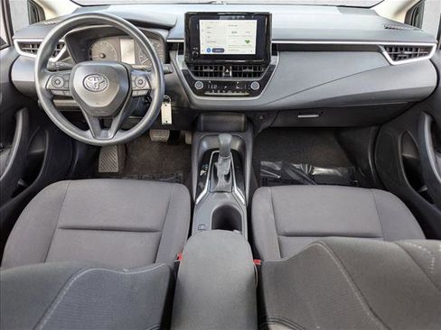 Certified 2025 Toyota Corolla LE image 17