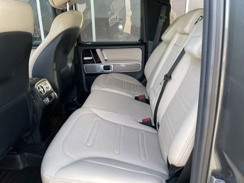 Used 2022 Mercedes-Benz G 550 image 12