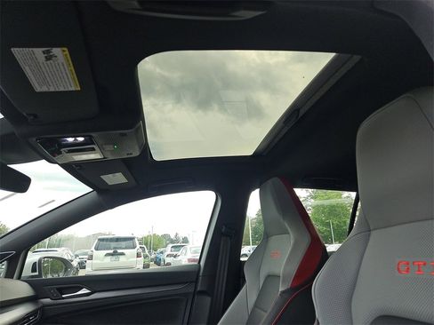 New 2025 Volkswagen GTI SE image 7