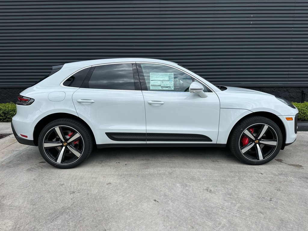 Used 2026 Porsche Macan S AWD/4WD image 10