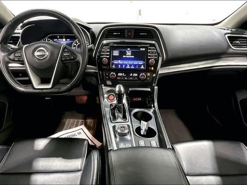 Used 2023 Nissan Maxima SL FWD image 7