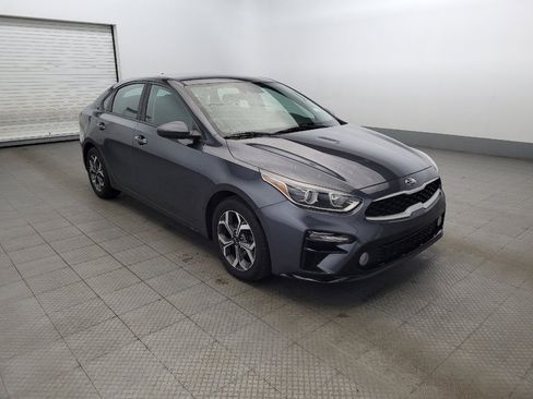 Used 2019 Kia Forte LXS image 13
