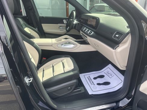 Used 2026 Mercedes-Benz GLE 53 AMG 4MATIC image 23