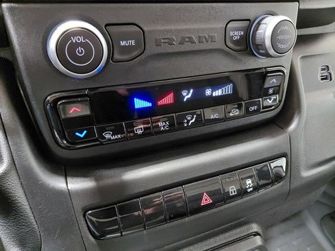 Used 2023 RAM ProMaster 1500 FWD image 30