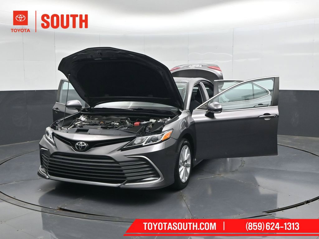 Used 2022 Toyota Camry LE FWD image 54