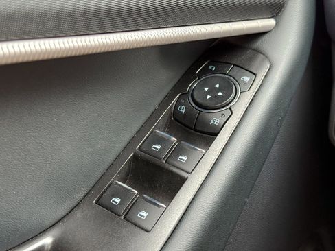 Certified 2025 Ford Explorer ST-Line w/ Premium Package image 35