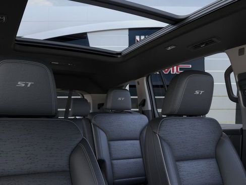 New 2026 Buick Enclave Sport Touring w/ Power Package image 24