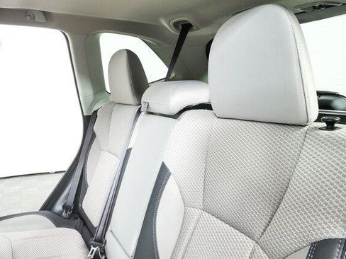 Used 2024 Subaru Forester Premium AWD/4WD image 21