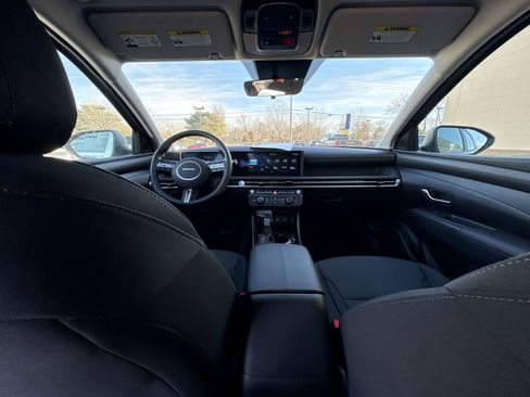 New 2026 Hyundai Tucson SE image 18