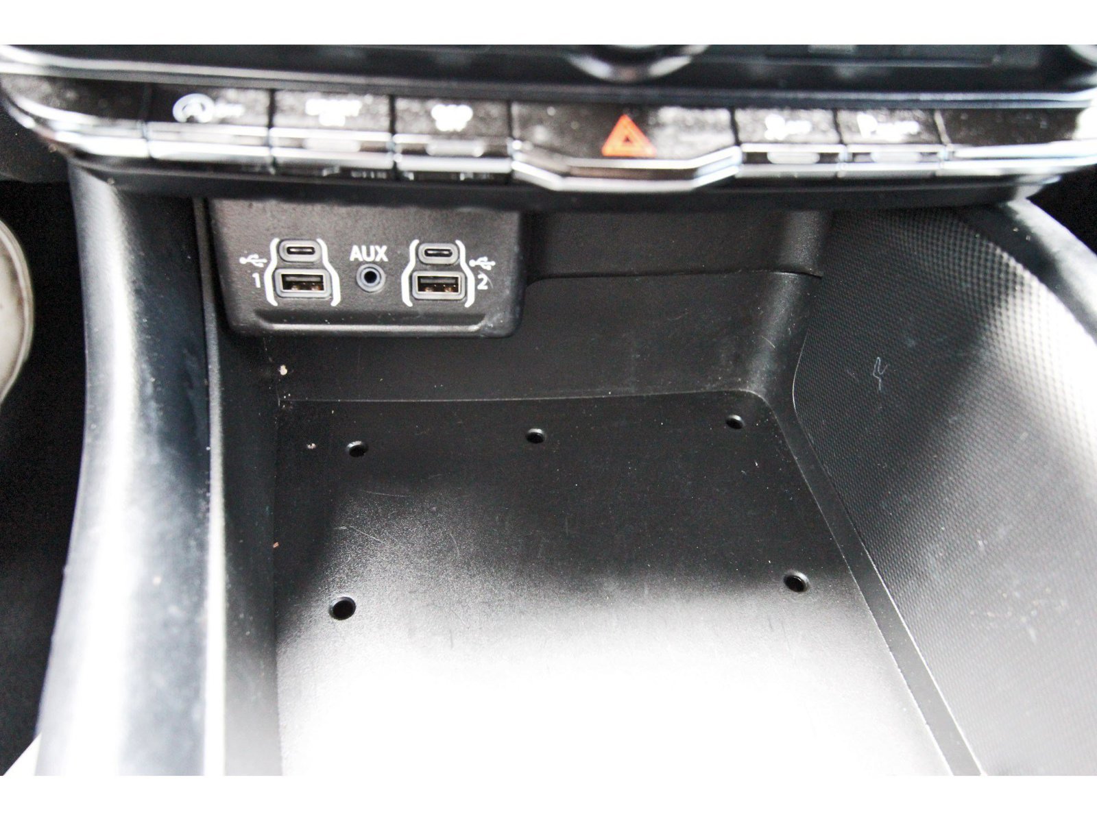 Used 2023 Dodge Durango GT RWD image 29