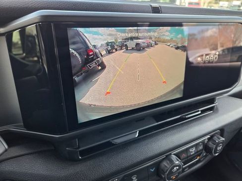 New 2026 Jeep Wrangler Unlimited Sport image 33