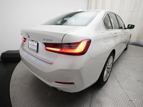 Used 2024 BMW 330i xDrive Sedan AWD/4WD image 13