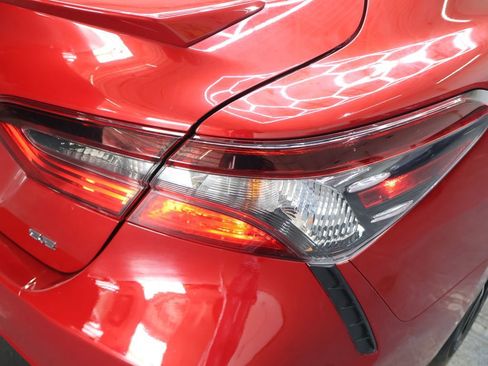 Used 2024 Toyota Camry SE FWD image 29