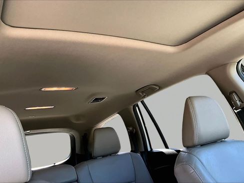 Used 2017 Honda Pilot EX-L image 14