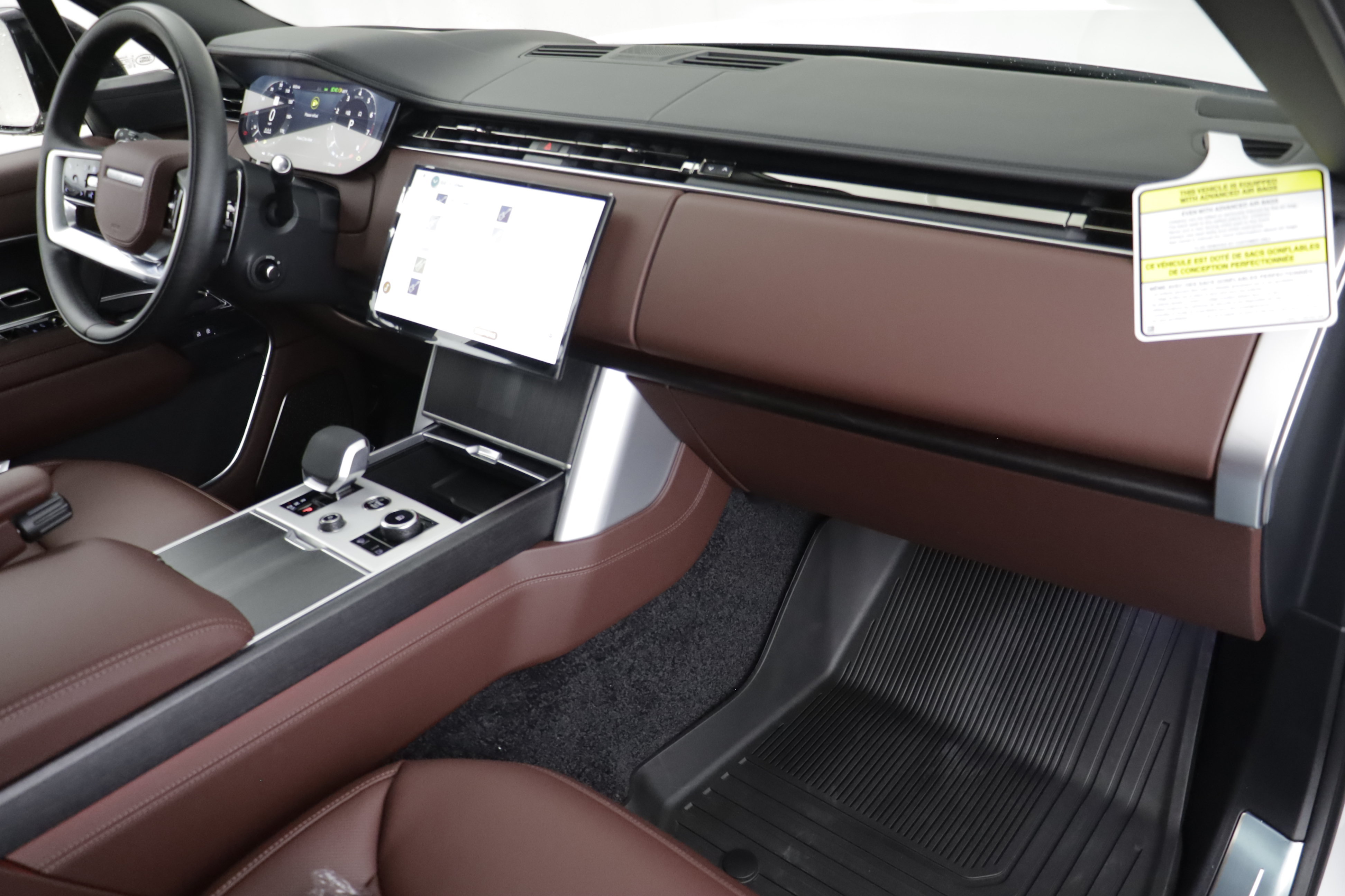 New 2027 Land Rover Range Rover Long Wheelbase Autobiography AWD/4WD image 24