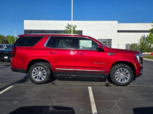 New 2026 GMC Yukon Denali w/ Advanced Technology Package AWD/4WD image 12
