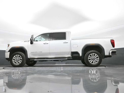 Used 2022 GMC Sierra 2500 Denali w/ Denali Ultimate Package image 21