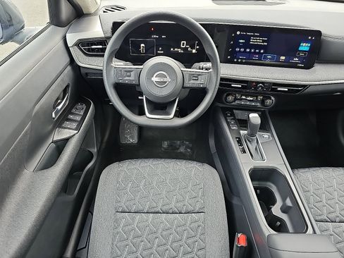 New 2026 Nissan Kicks SV w/ SV Premium Package image 7