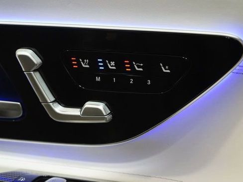 New 2025 Mercedes-Benz SL 63 AMG 4MATIC image 35