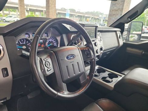 Used 2016 Ford F250 Lariat w/ Lariat Interior Package AWD/4WD image 10
