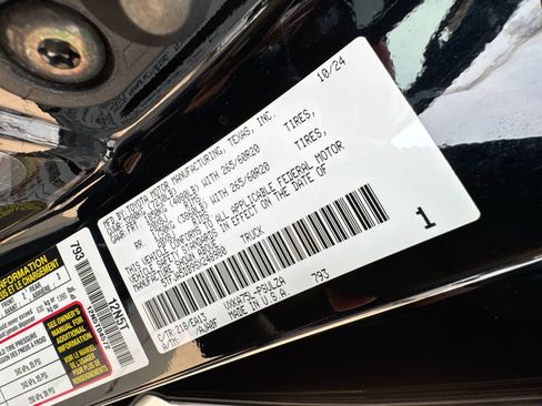 Used 2025 Toyota Tundra Limited image 69