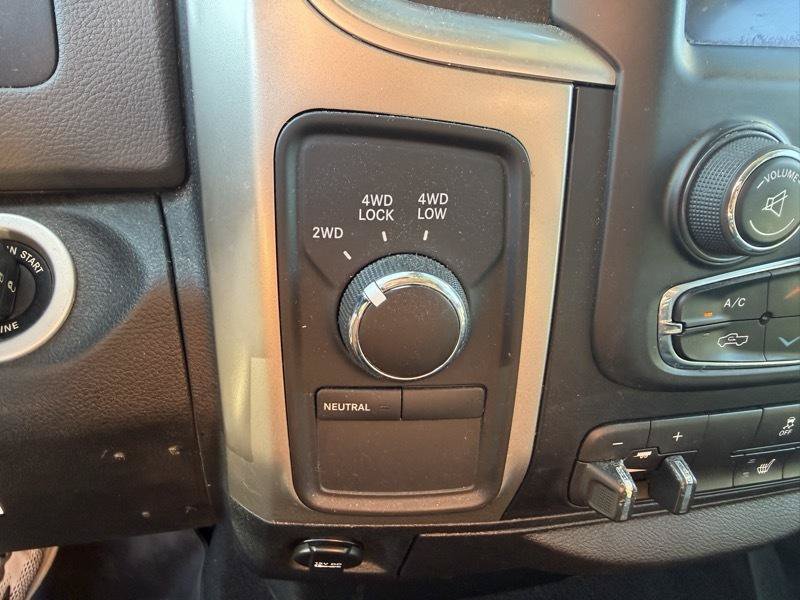 Used 2018 RAM 3500 Big Horn AWD/4WD image 19