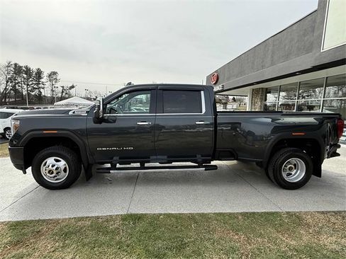 Used 2023 GMC Sierra 3500 Denali image 22