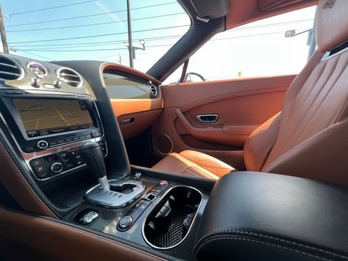Used 2014 Bentley Continental GT image 59