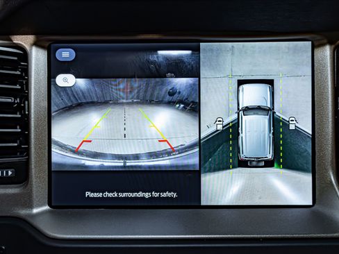 Used 2025 Ford Bronco Outer Banks image 23