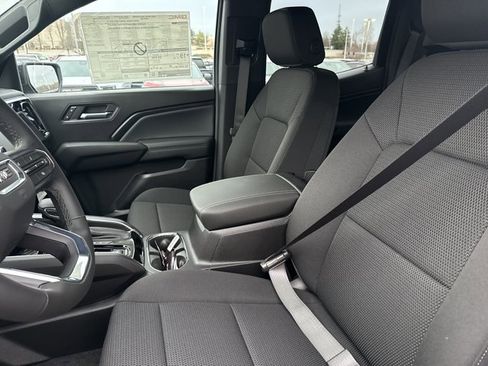 New 2026 GMC Canyon Elevation w/ Convenience Package image 5