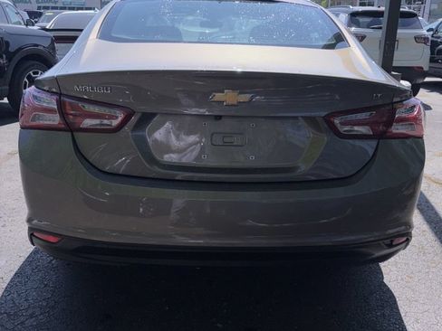 Used 2020 Chevrolet Malibu LT FWD image 4