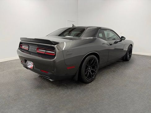 Used 2019 Dodge Challenger R/T Scat Pack w/ Dynamics Package image 9