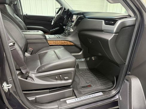 Used 2015 Chevrolet Tahoe LTZ AWD/4WD image 45