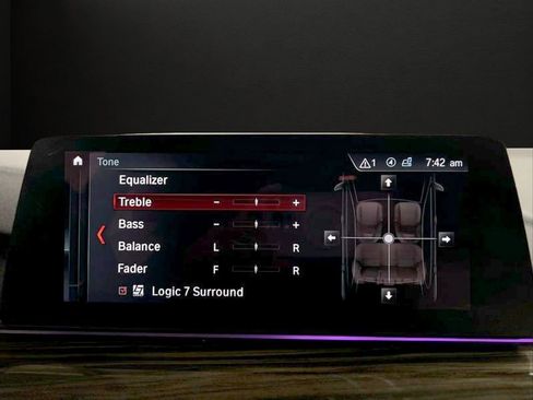 Used 2018 BMW M550i xDrive image 33